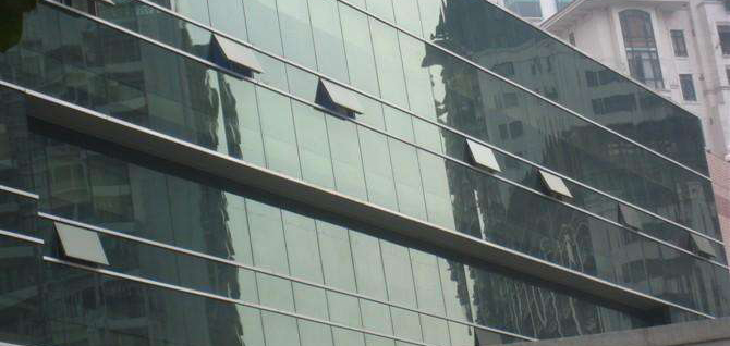 怎樣選擇自然排煙天窗開(kāi)窗器？